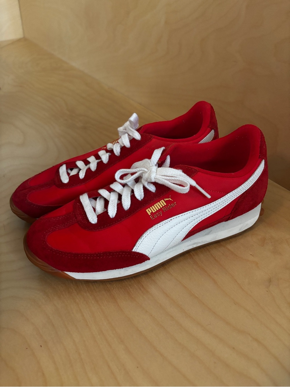 Puma Easy Rider Vintage - Women’s size 9 / Men’s size 7.5